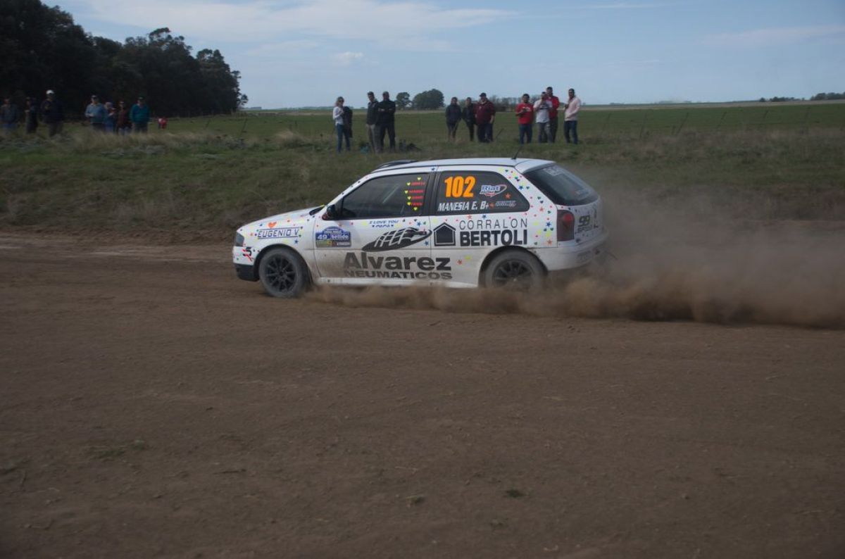 Esteban Domínguez - Mariano Pissaco ganadores en su Clase y la General
