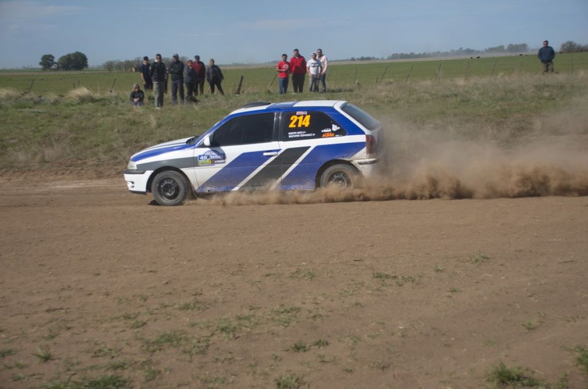 Esteban Domínguez - Mariano Pissaco ganadores en su Clase y la General