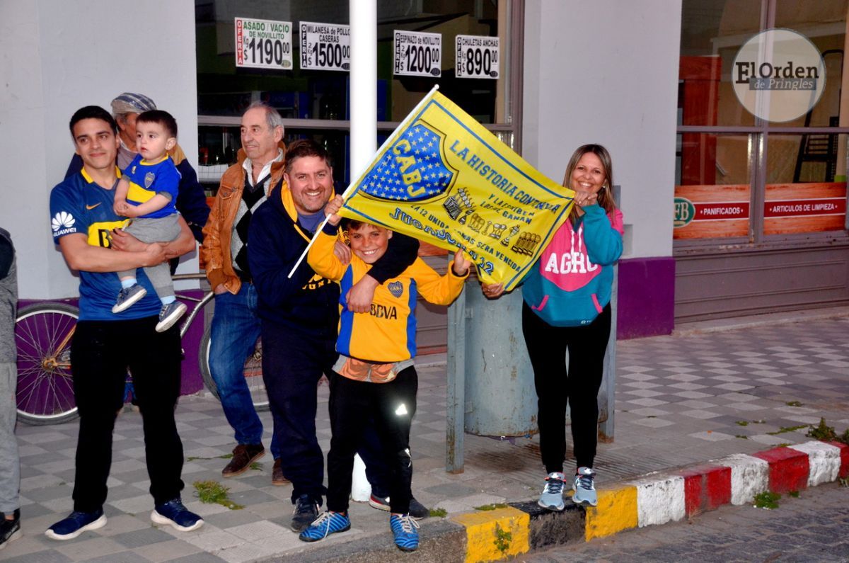 Boca fue Campeón y se festejó en el centro pringlense