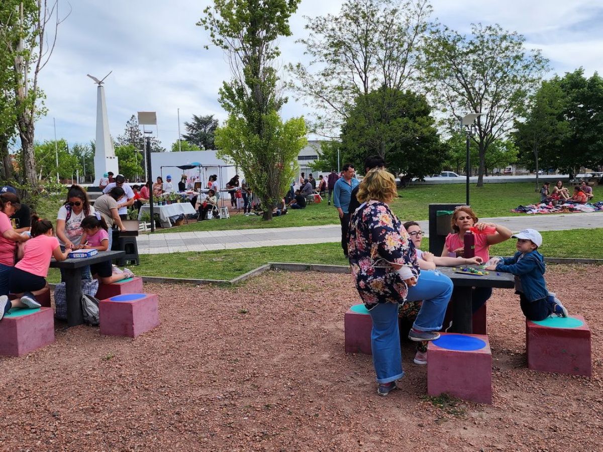 Mercado de Pulgas: Una propuesta municipal que llegó para quedarse