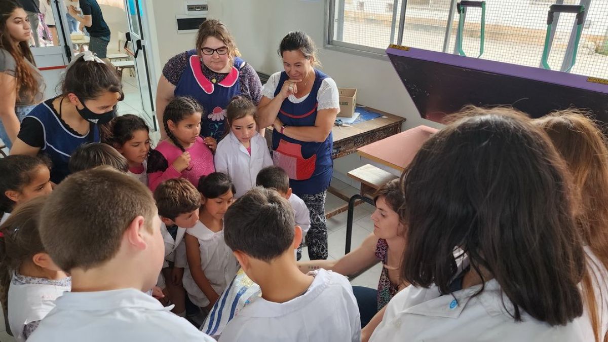 La Secundaria 5 organizó la muestra institucional
