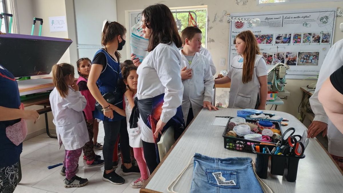La Secundaria 5 organizó la muestra institucional