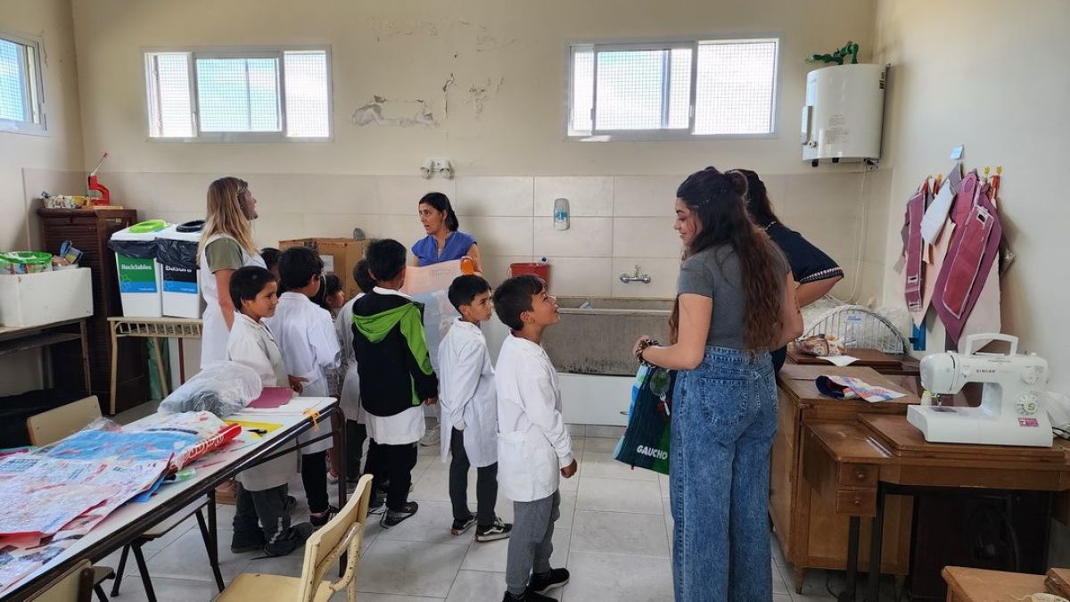 La Secundaria 5 organizó la muestra institucional