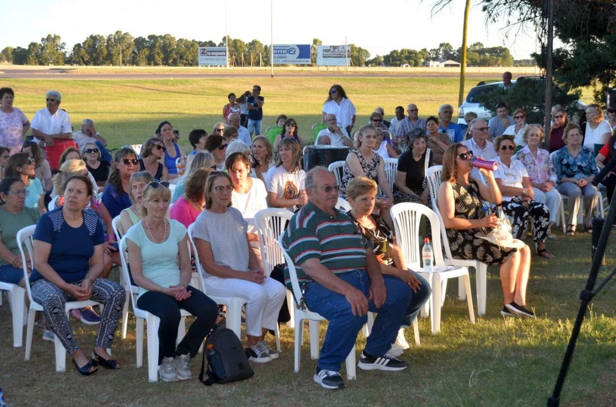 La grey católica veneró a la Virgen Inmaculada Concepción de María