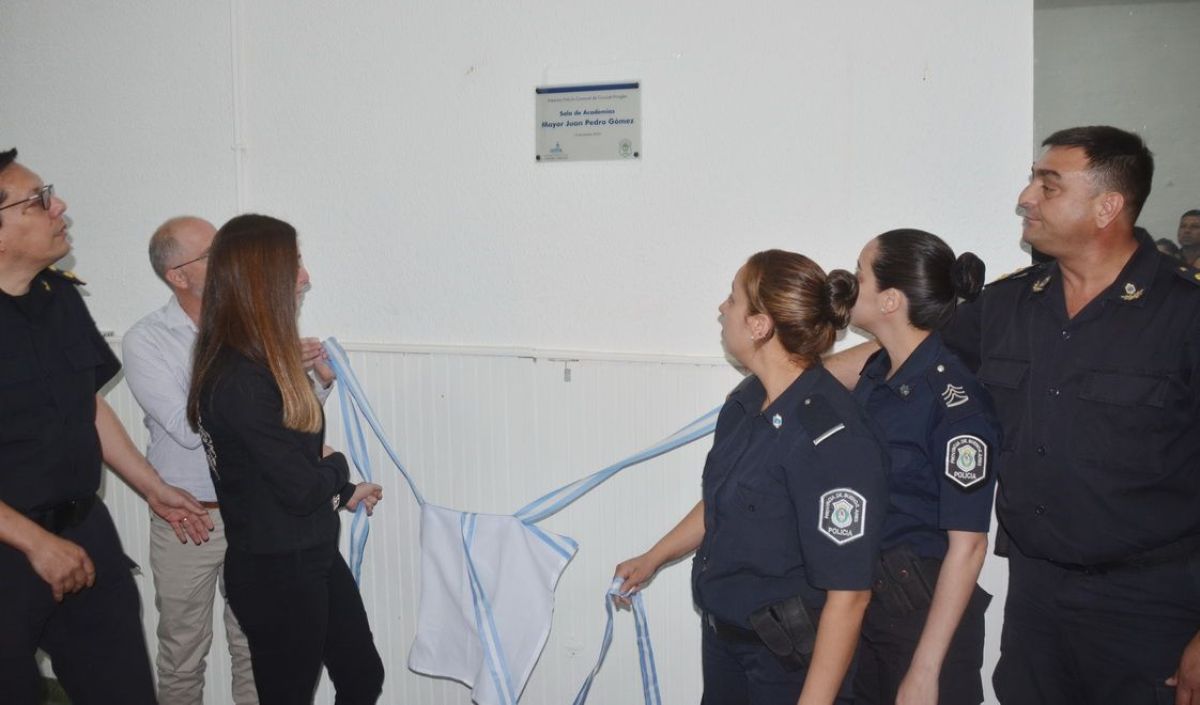 Se inauguraron importantes obras en la Estación de Policía Comunal