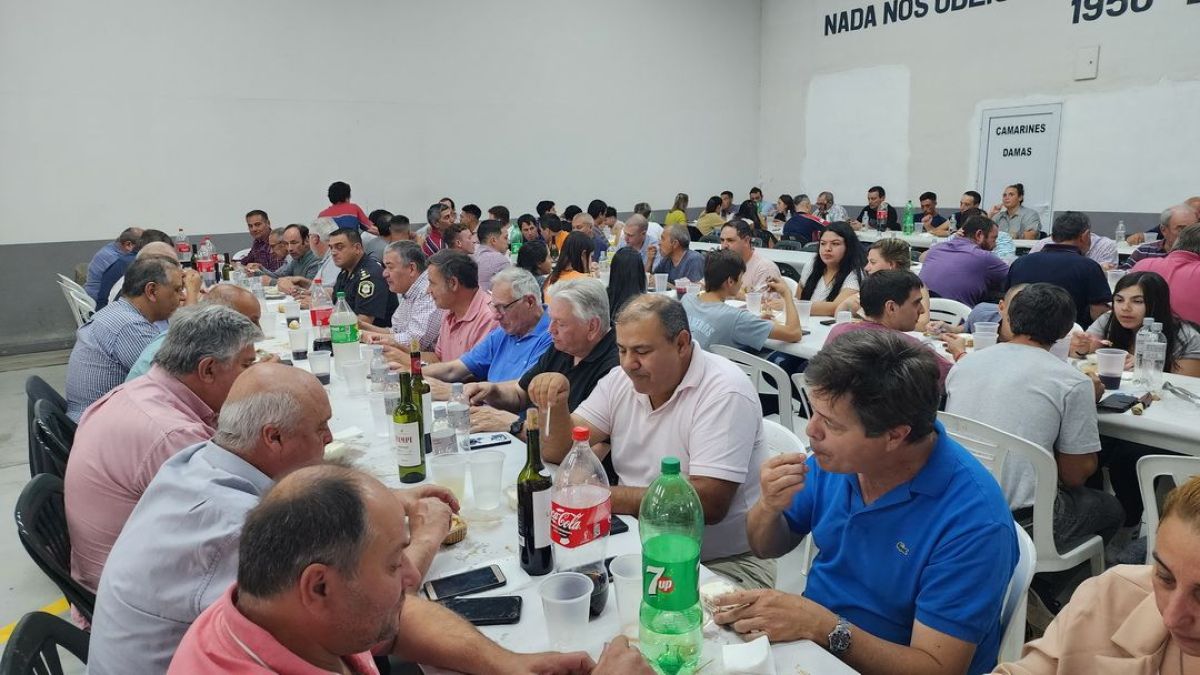 Cena de fin de año de bomberos voluntarios