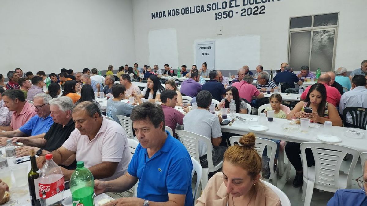 Cena de fin de año de bomberos voluntarios