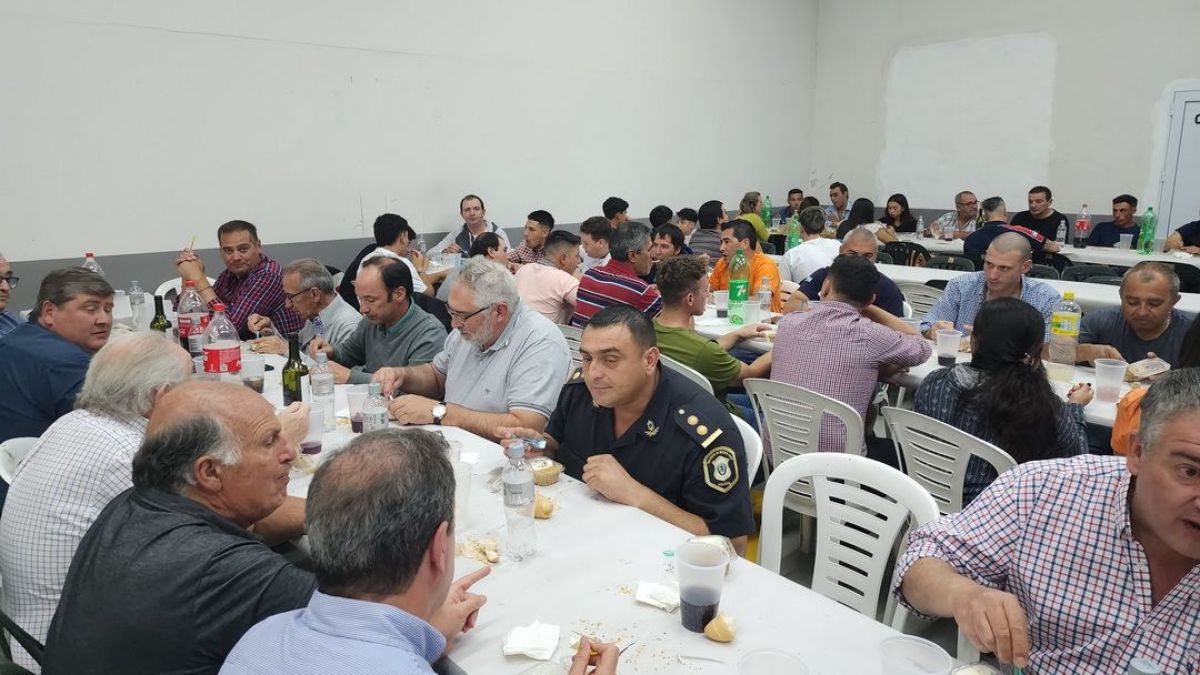 Cena de fin de año de bomberos voluntarios