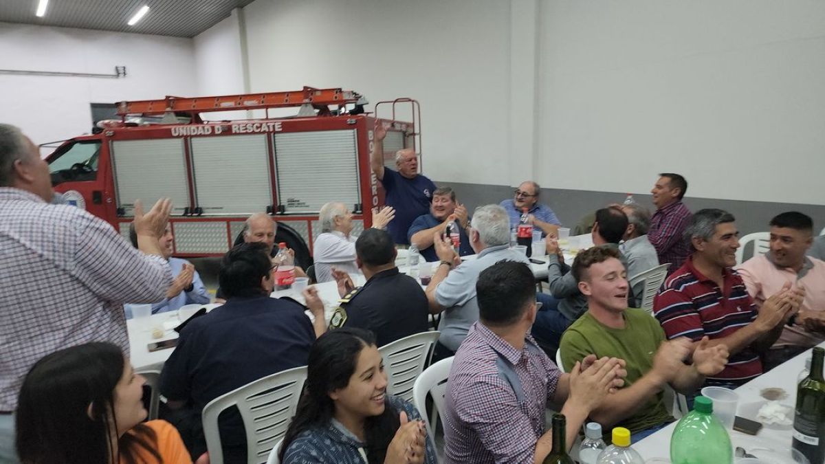 Cena de fin de año de bomberos voluntarios
