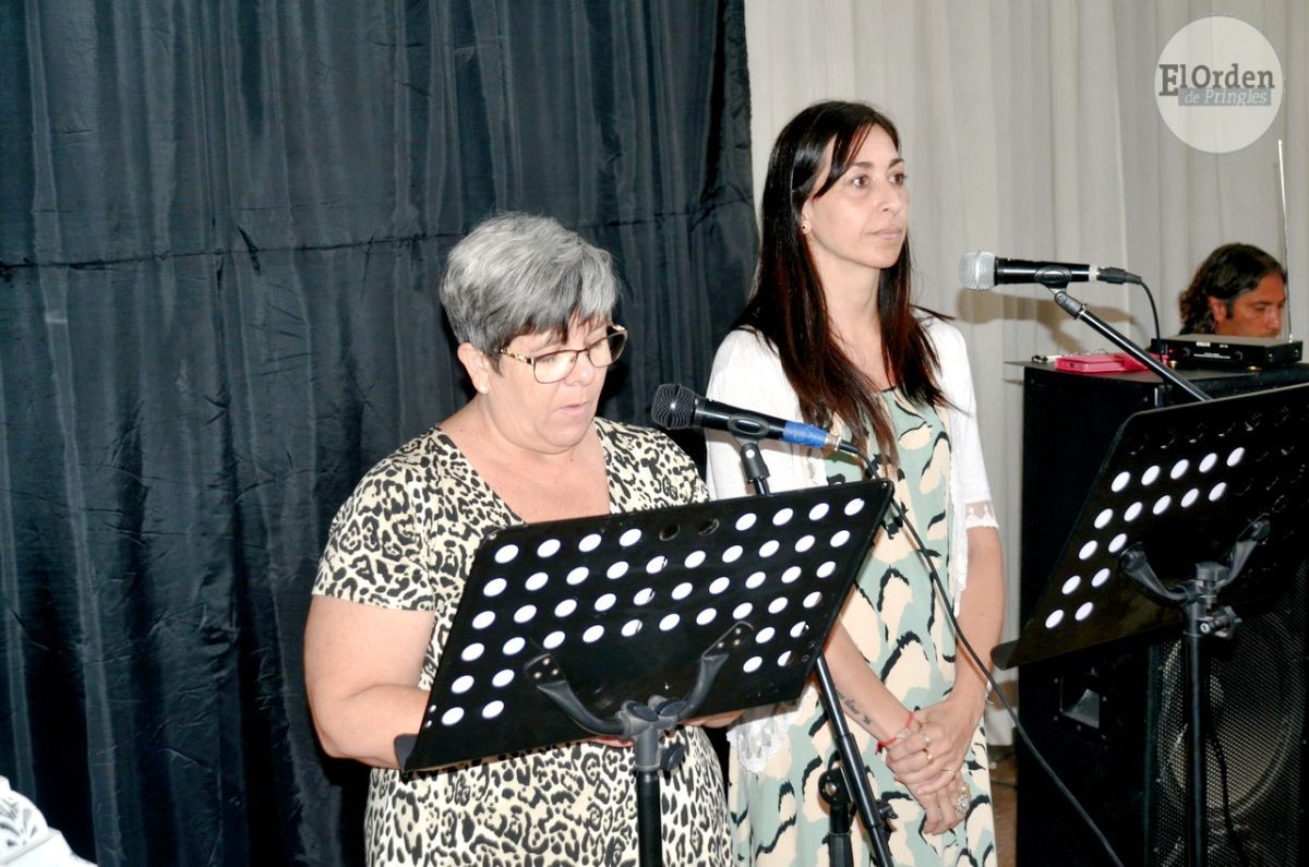 Emotivo acto académico de Colación de los nuevos egresados 2022