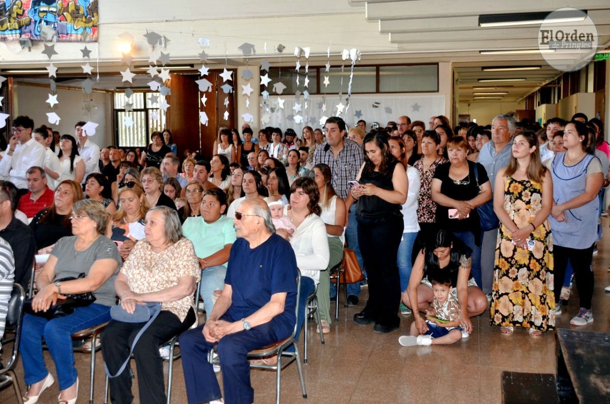 Emotivo acto académico de Colación de los nuevos egresados 2022