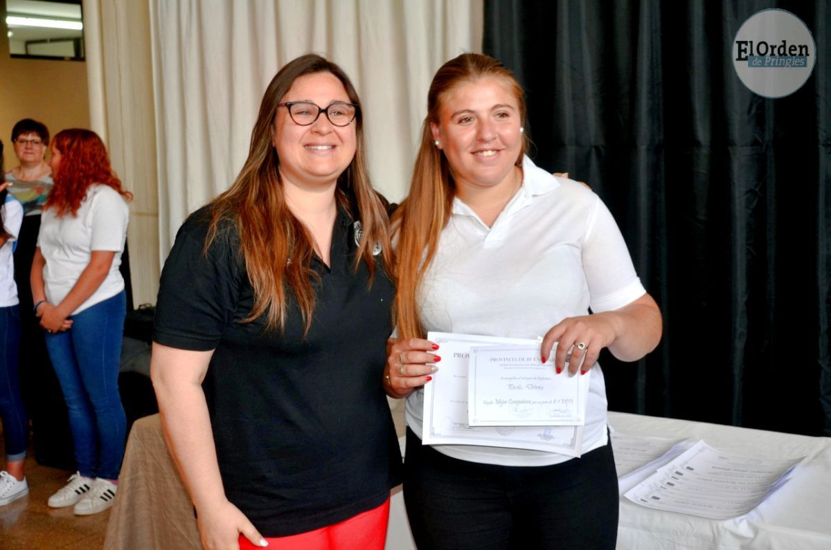 Emotivo acto académico de Colación de los nuevos egresados 2022