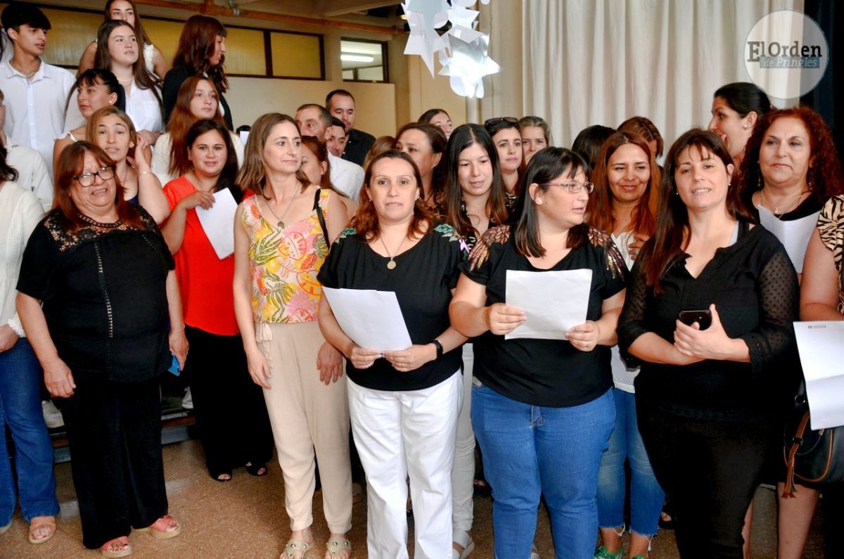 Emotivo acto académico de Colación de los nuevos egresados 2022