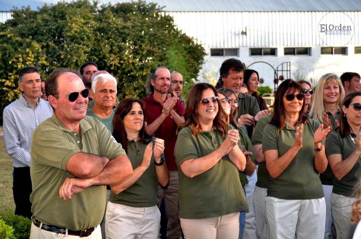 La Escuela Agrotécnica despidió con emoción a sus 67 egresados 2022