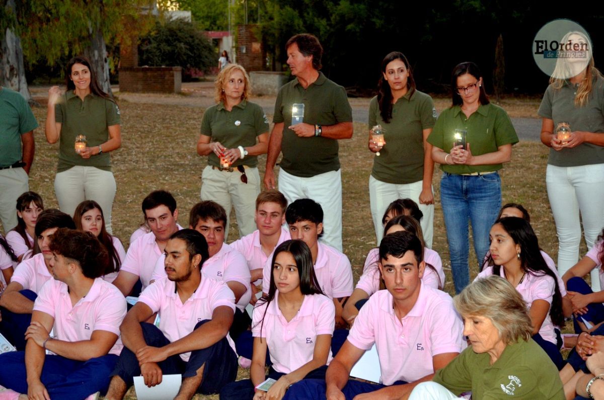 La Escuela Agrotécnica despidió con emoción a sus 67 egresados 2022