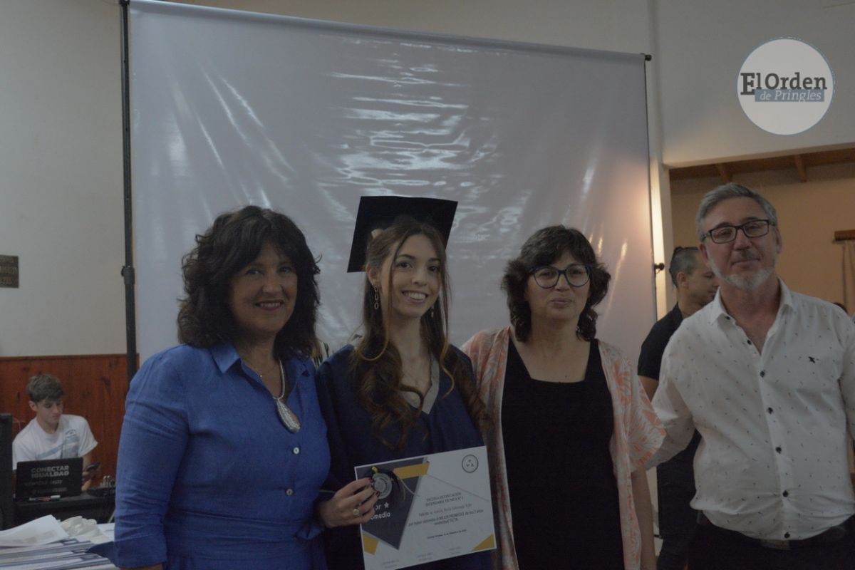 La Escuela Técnica N° 1 despidió a la Promoción de Egresados 2022