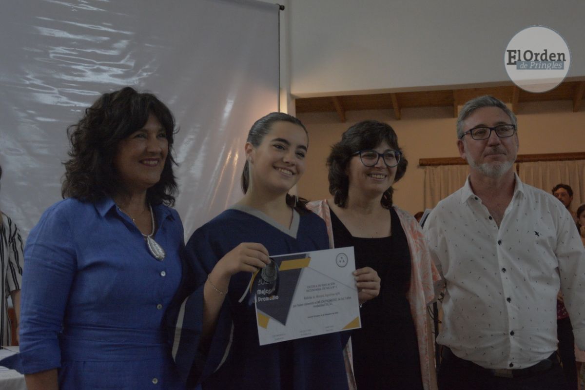 La Escuela Técnica N° 1 despidió a la Promoción de Egresados 2022