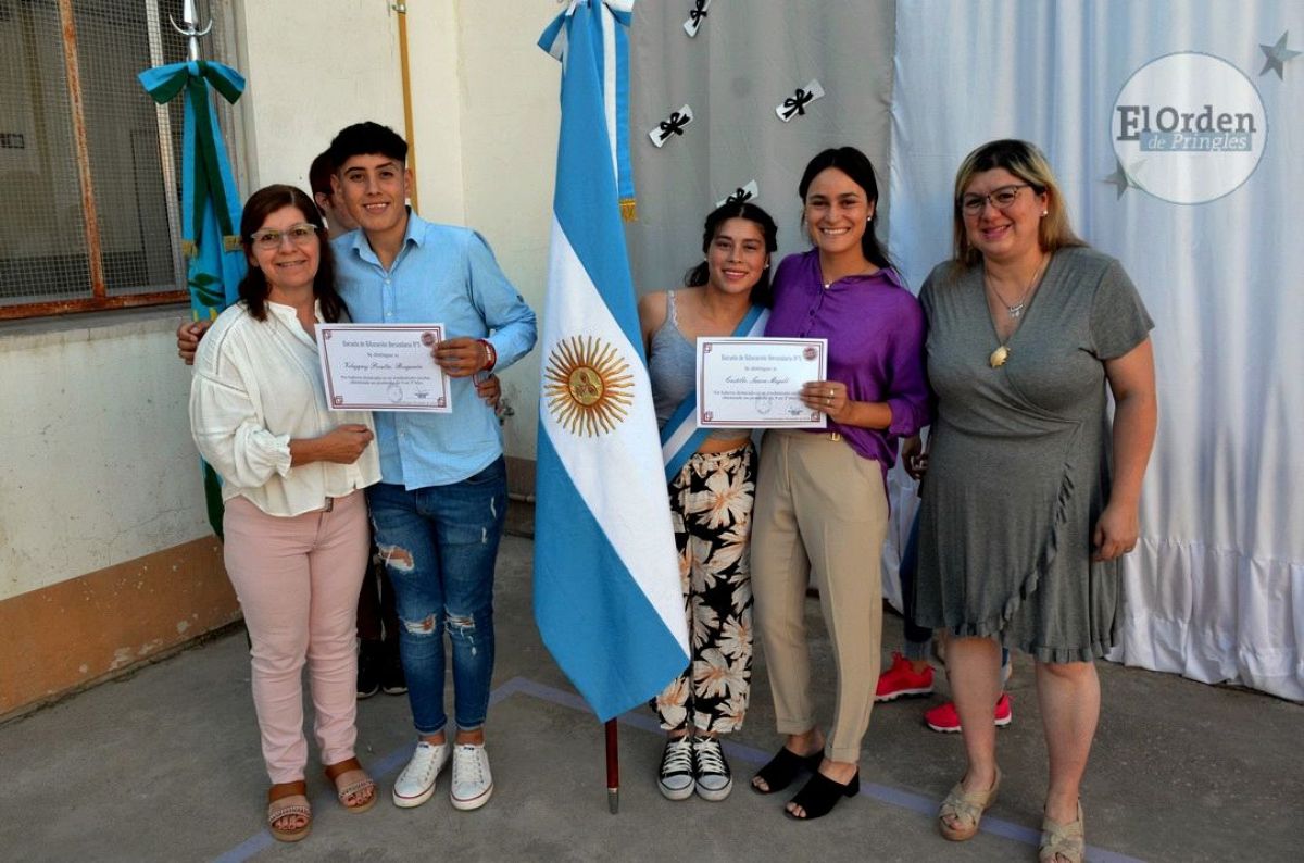 La Escuela Secundaria N°5 despidió a los Egresados 2022