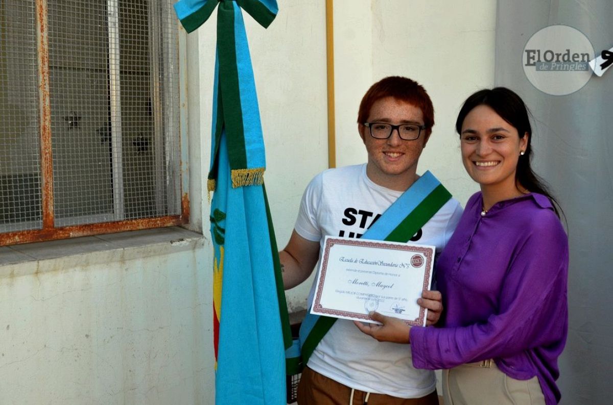 La Escuela Secundaria N°5 despidió a los Egresados 2022