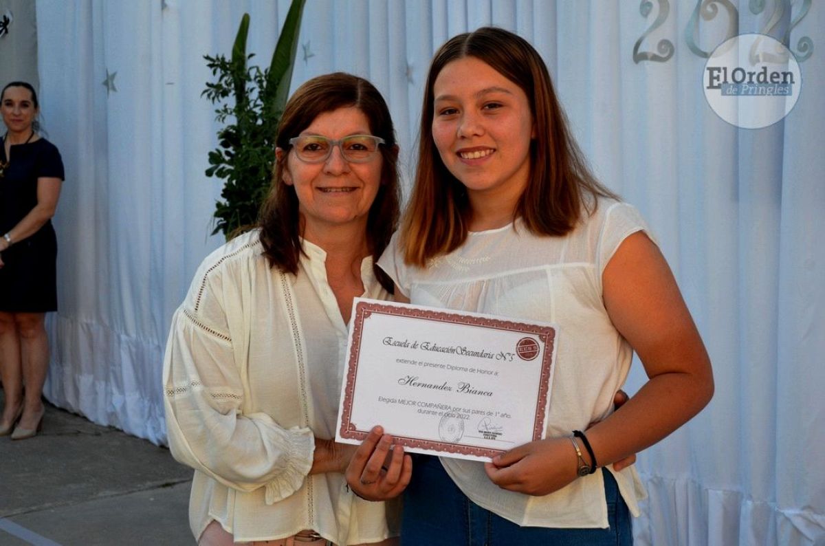 La Escuela Secundaria N°5 despidió a los Egresados 2022