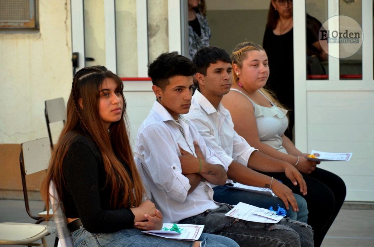 La Escuela Secundaria N°5 despidió a los Egresados 2022