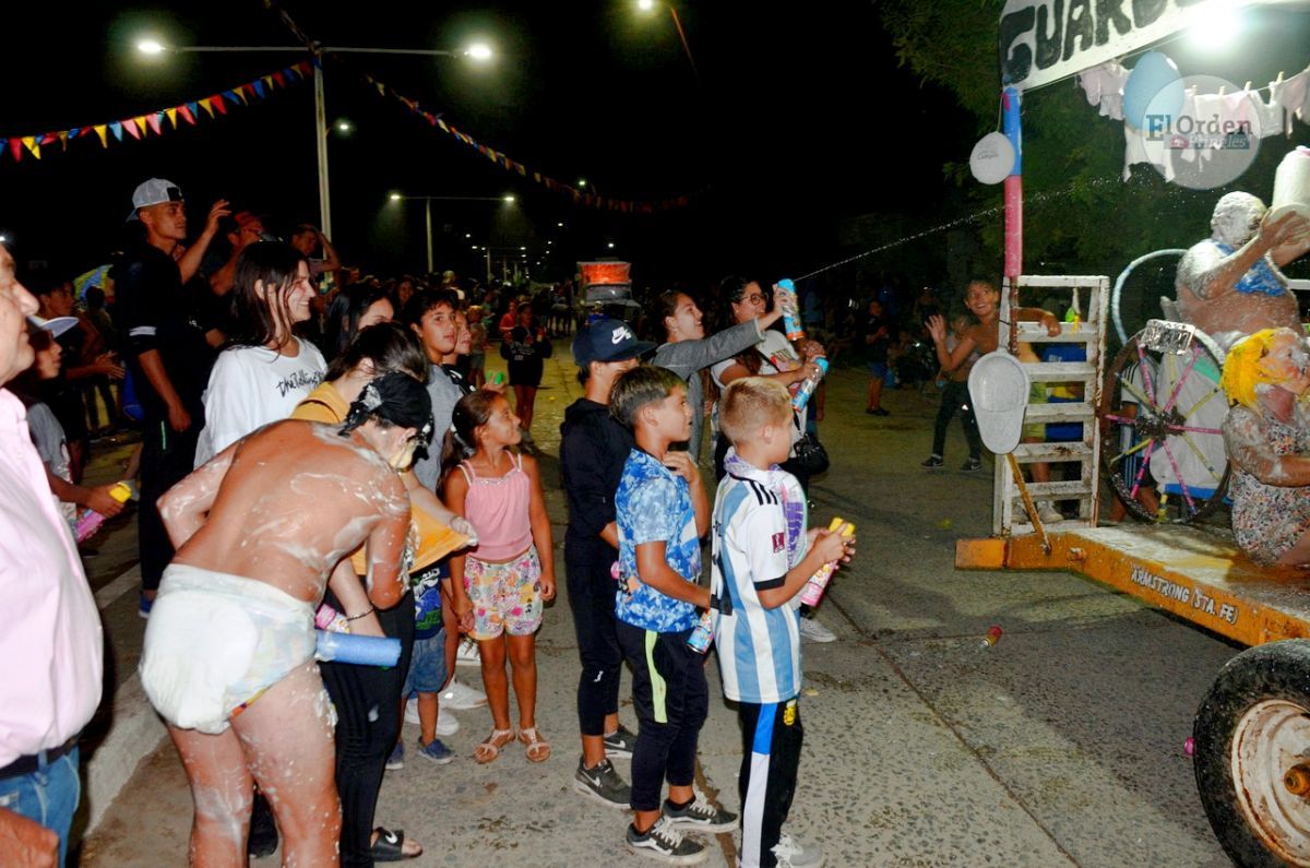 Cerraron los corsos 2023 con la quema del Rey Momo y entrega de premios