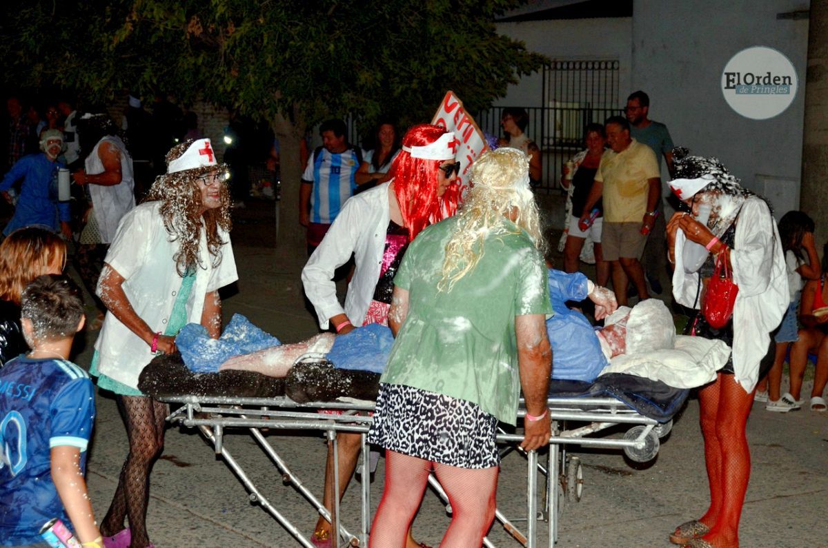 Cerraron los corsos 2023 con la quema del Rey Momo y entrega de premios