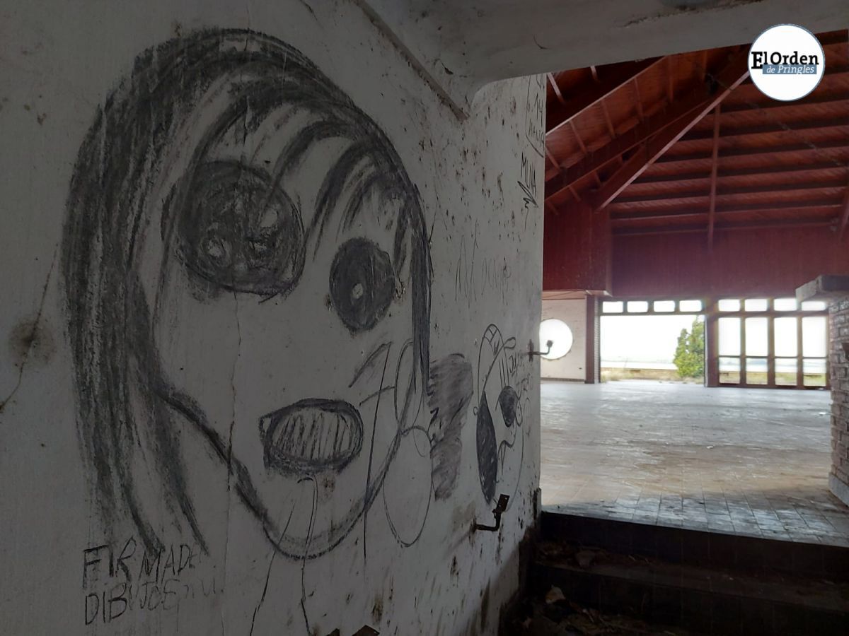 La Hostería del Dique Paso de las Piedras: de la promesa de reapertura a la triste realidad del abandono