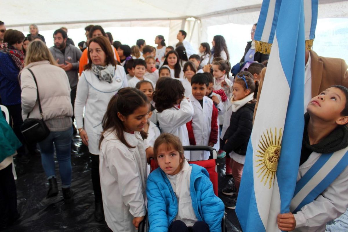 Emotiva celebración por el centenario  de la Escuela Primaria N° 11