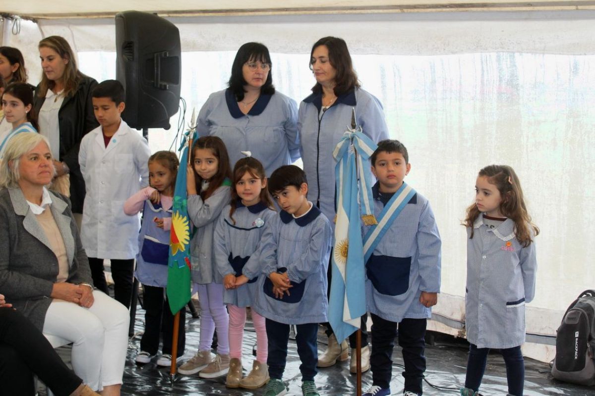 Emotiva celebración por el centenario  de la Escuela Primaria N° 11