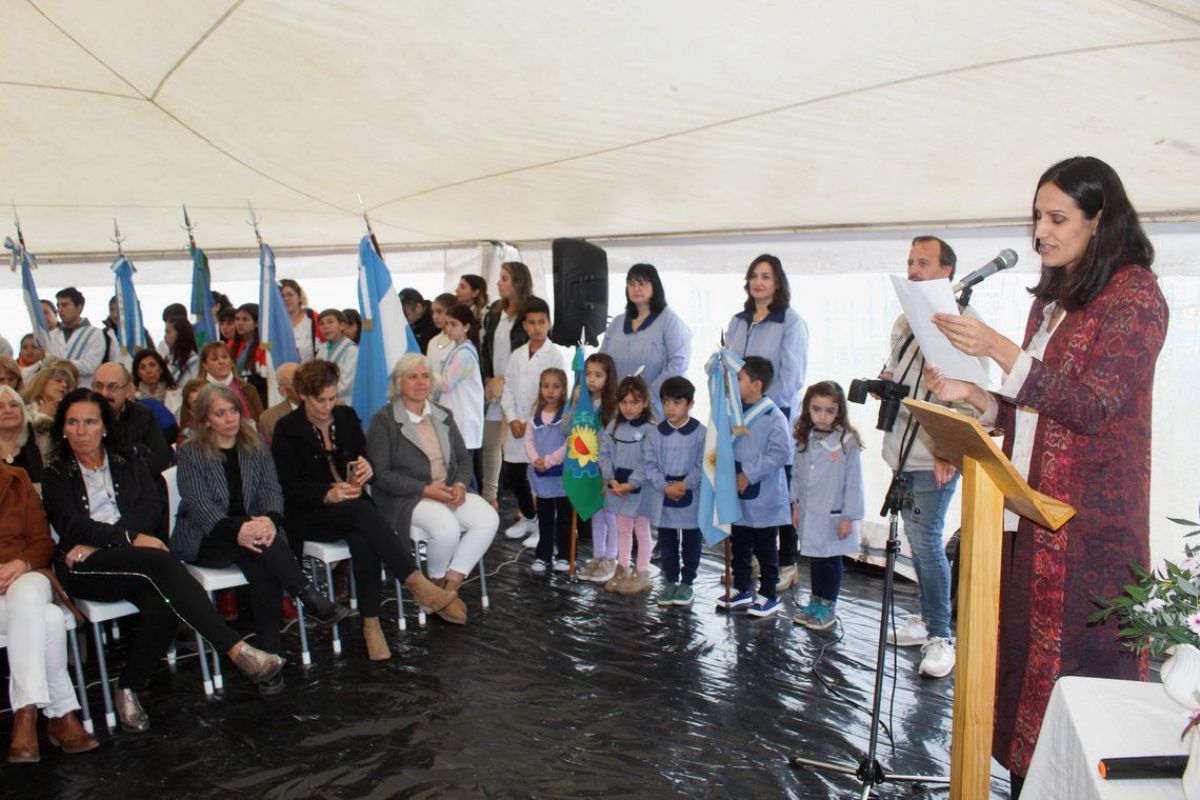 Emotiva celebración por el centenario  de la Escuela Primaria N° 11