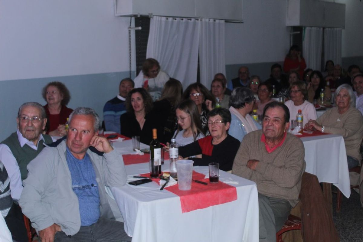 Magistral actuación de “Chiqui” Pereyra, la voz ‘rea’ del tango  