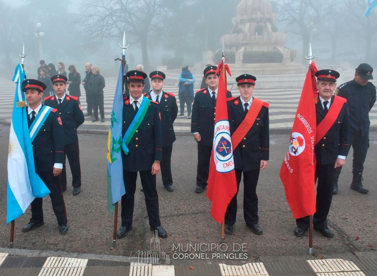 Con danza y chocolate se celebró el aniversario de la Revolución de Mayo